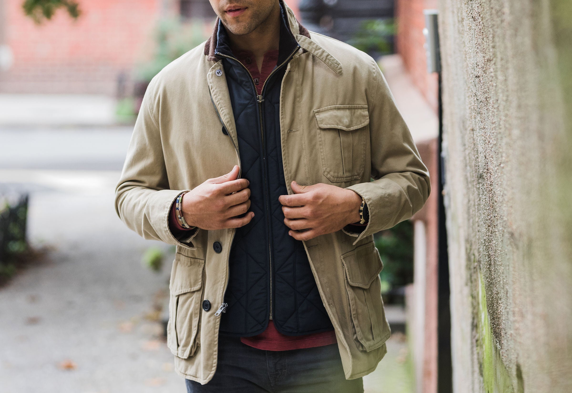 How To Wear a Henley Shirt (5 Outfit ...
